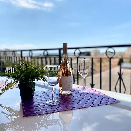 Stylish Modern Апартаменты