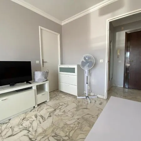 Stylish Modern Nice